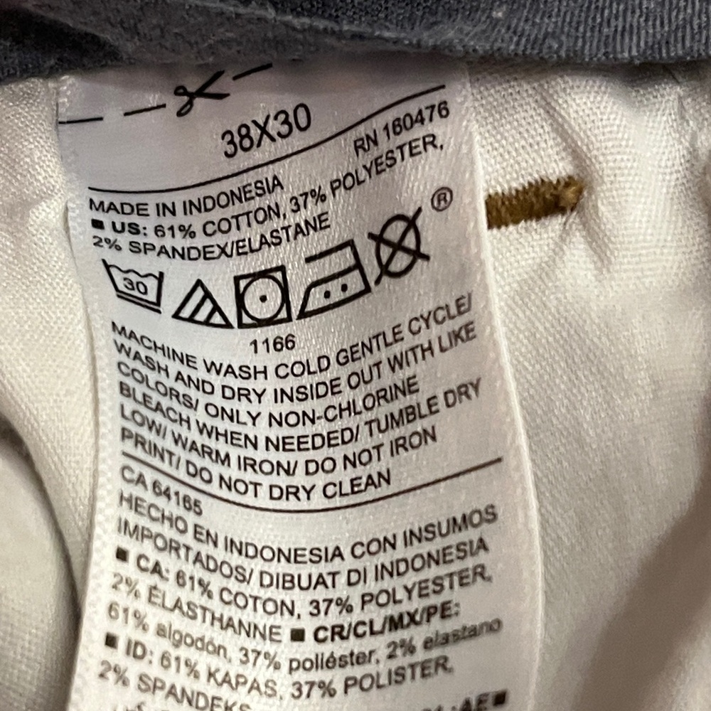 Old Navy Men's Tan Chino Pants - Ultimate Straight Style with Built-In Flex - Picture 7 of 8